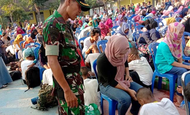 Basuh Kaki Orang Tua, Tutup MPLS SMKN 3 Bondowoso