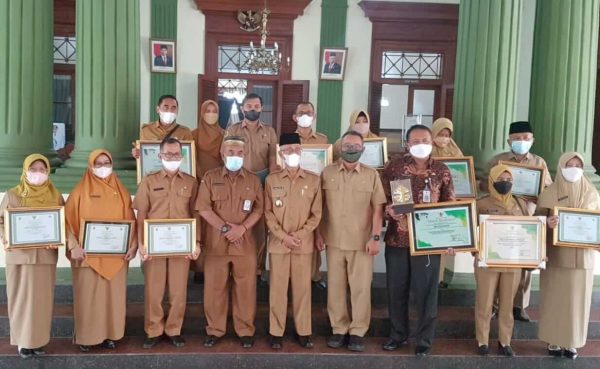 Tanamkan Peduli Lingkungan Sejak Dini, Kepala Disdikbud Bondowoso Minta Seluruh Sekolah Optimalkan Lomba Adiwiyata