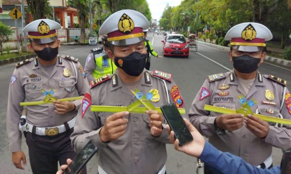 Satlantas Bondowoso Siap Beri Janur Kuning Bagi Pelanggar Lalin Dalam Operasi Ketupat Semeru