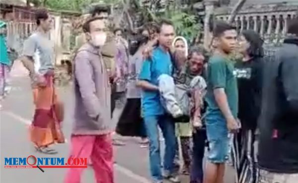 Lagi, Pikap Angkut Buruh Kopi Terbalik di Desa Sumber Wringin Bondowoso